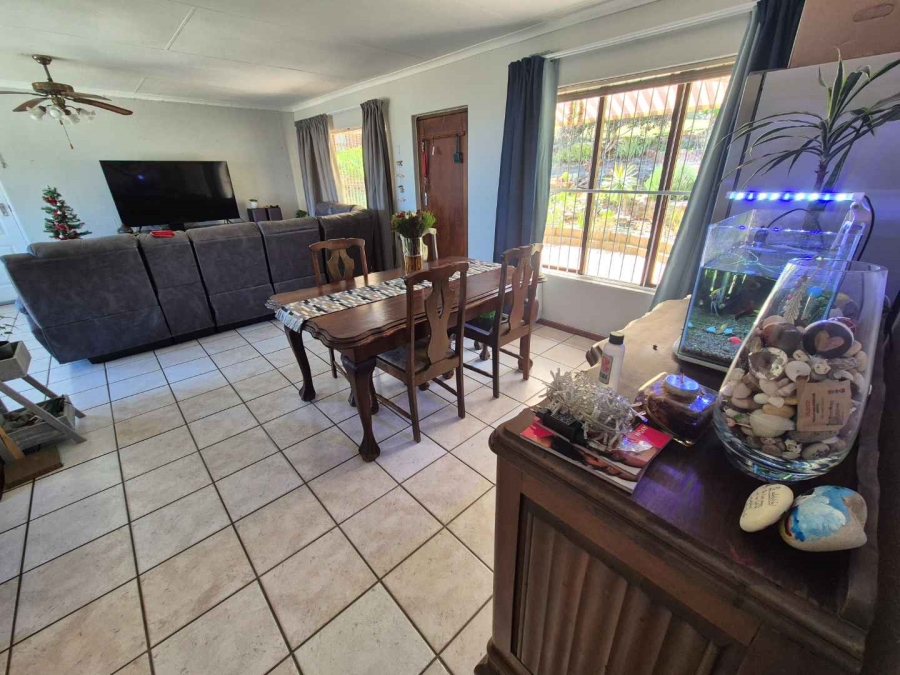 3 Bedroom Property for Sale in Dana Bay Western Cape